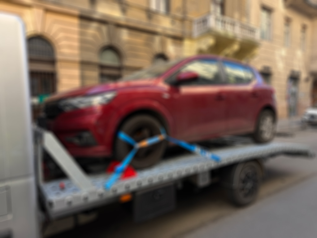 Autómentő M2 autóút – Budapest és Sződ között